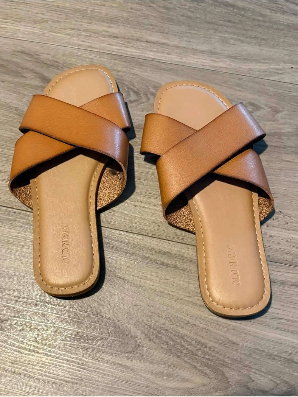 Old Navy Women's Tan Crisscross Slide Sandals